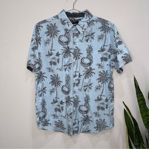 Retrofit Men’s Short Sleeve Tropical Button Down Shirt